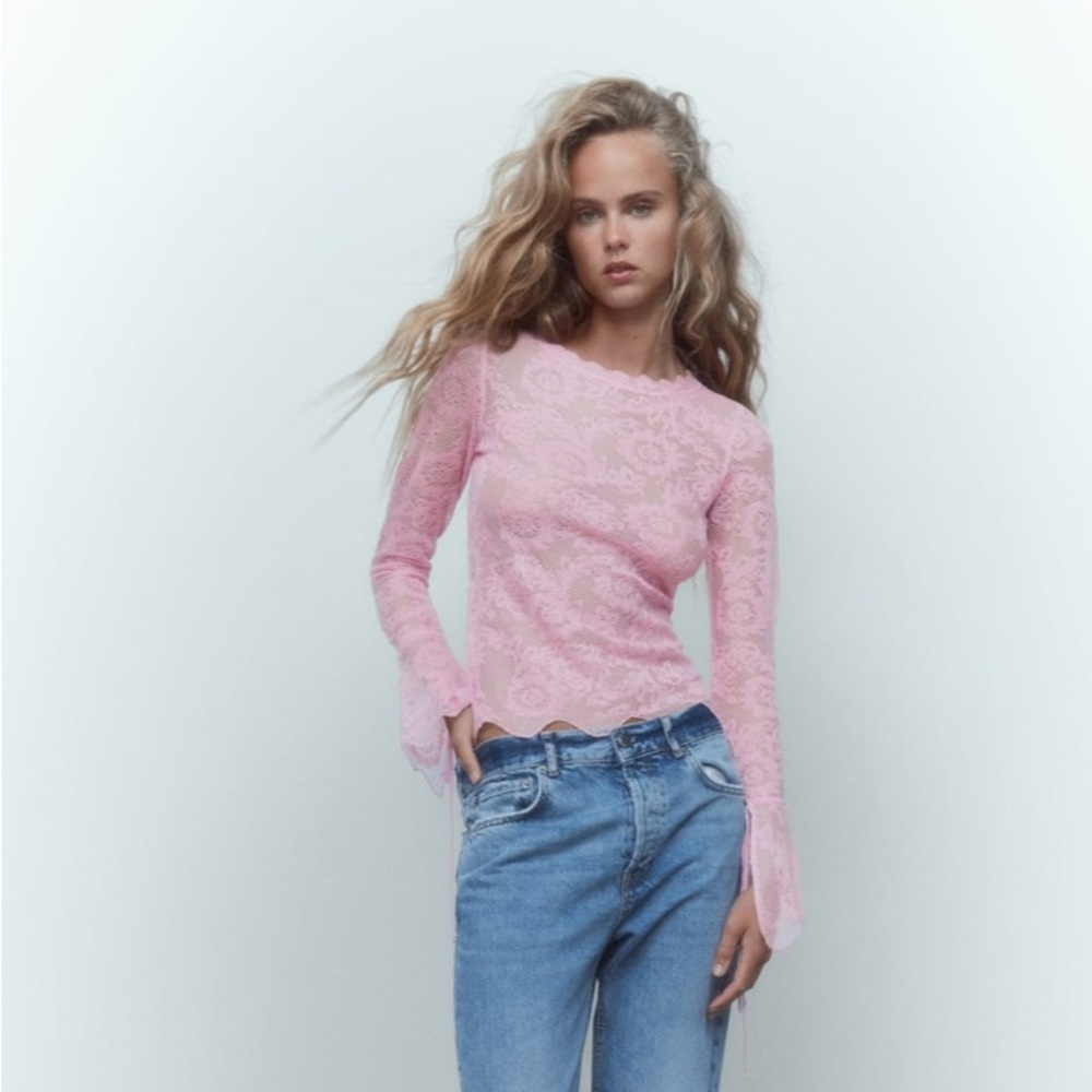 Zara Pink Knit Sweater With Lace